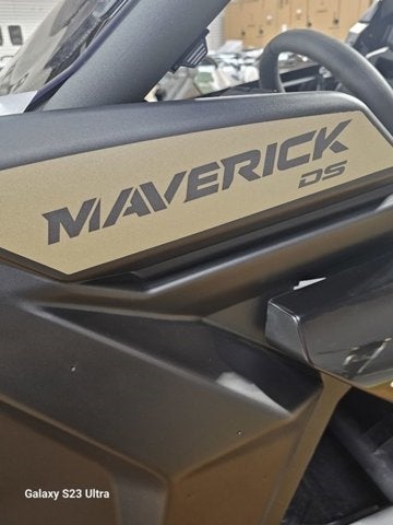 2024 Can-Am® Maverick X3 DS Turbo RR Catalyst Gray Base
